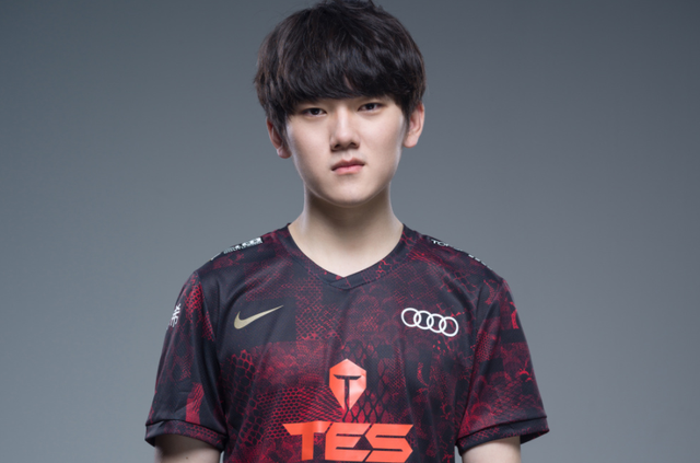 哈维对德斯 哈维对德斯