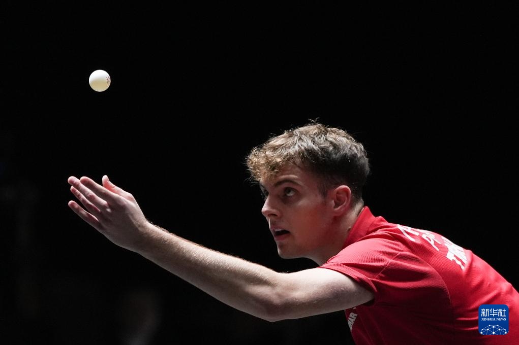 带来更贴近 带来更贴近